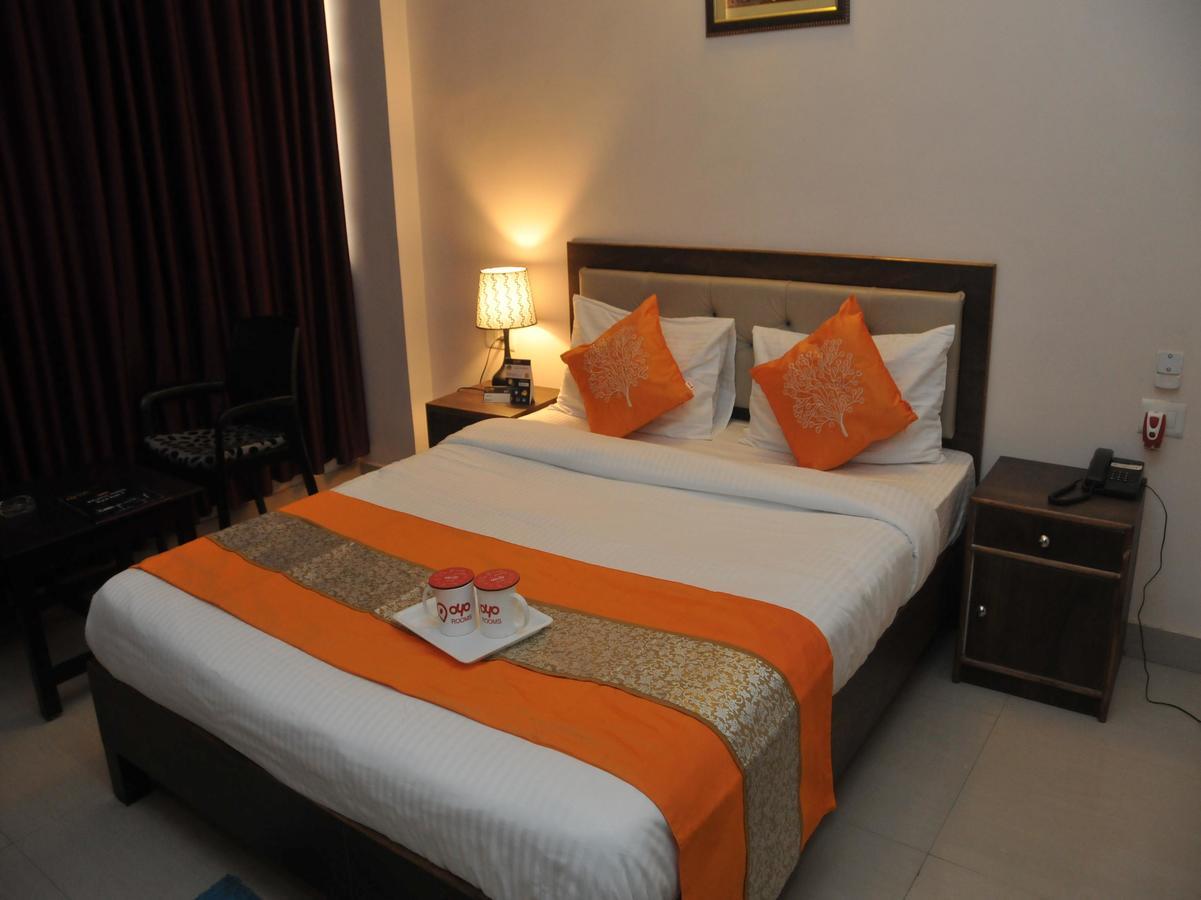 Oyo 3028 Season 4 Hotel Patna  Exterior photo